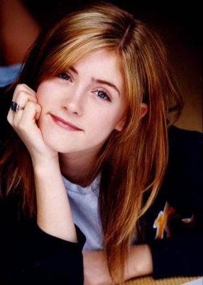 File:Courtneyjines.jpg