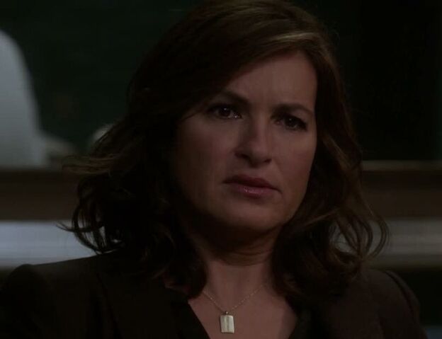 File:Olivia Season 16.jpg