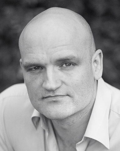 Fichier:Paul McNeilly.jpg