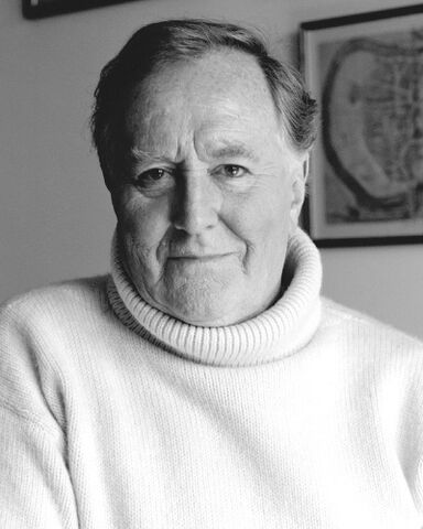 Fichier:Robert Hardy.jpg