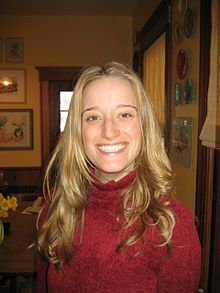 Zoey actriz de voz.jpg