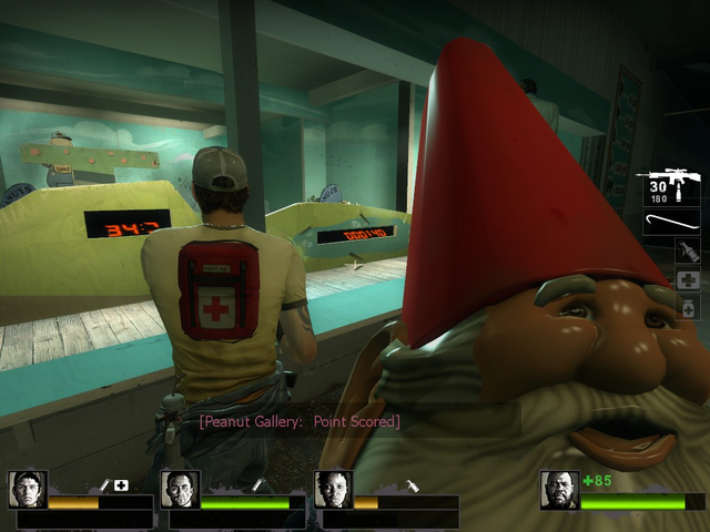 File:Holding gnome.png