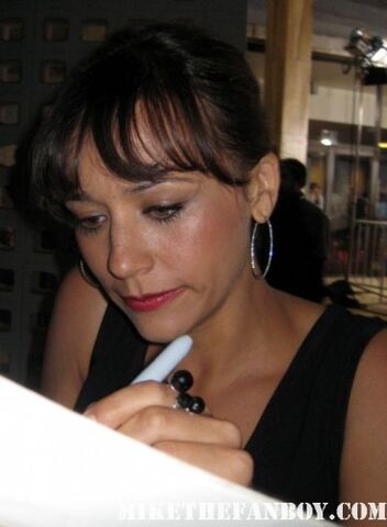 File:Rashida Jones.jpg