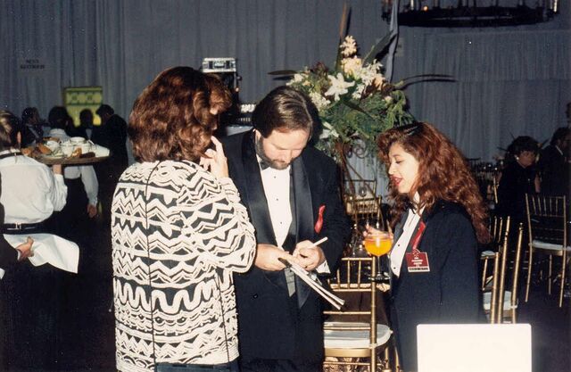 File:Richard Karn (251560541).jpg
