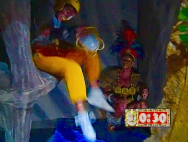 File:S1E7 Temple Guard 2.jpg