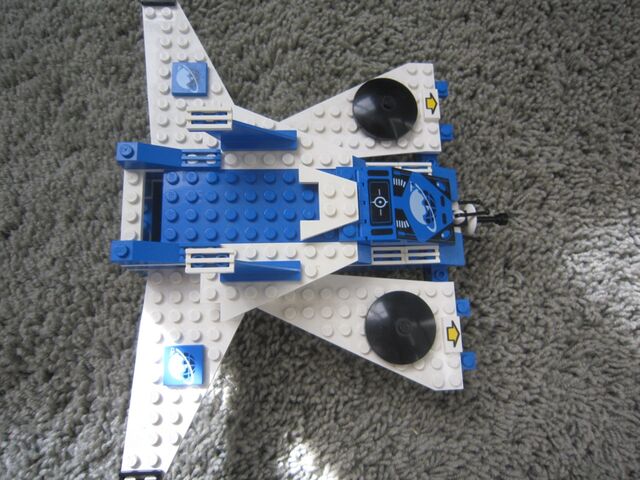 File:1000px-LEGO Today 101.jpg