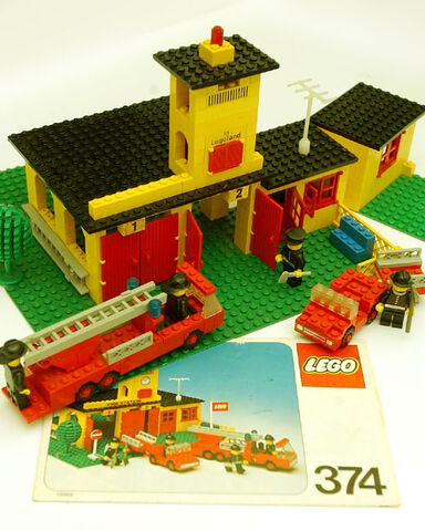 File:374 Fire Station 4.jpg