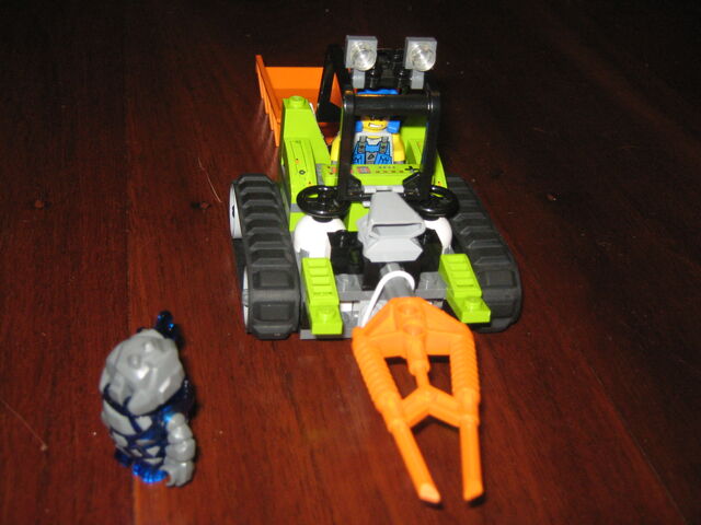 File:Cargo Front.jpg