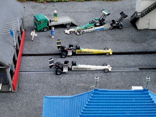 File:Lego Dragsters.jpg