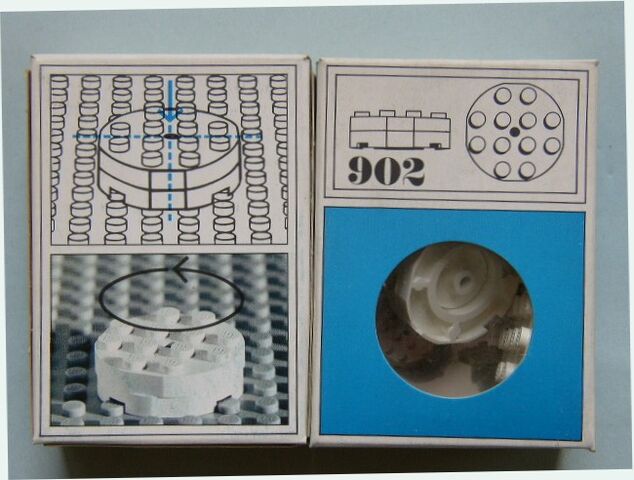 File:902 5Turntables.jpg