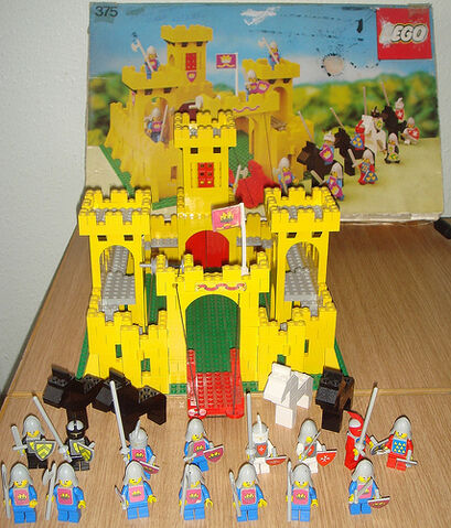 File:375 castle.jpg