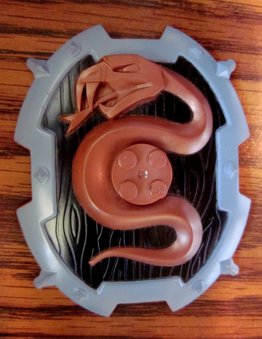 File:SnakeShield.png