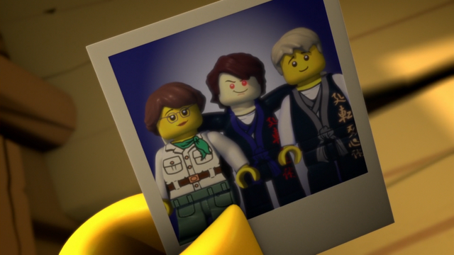 File:YoungPhoto.png