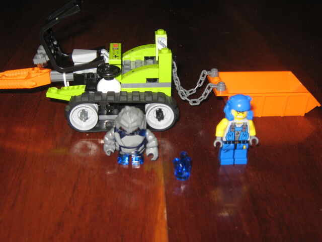 File:Cargo Side.jpg