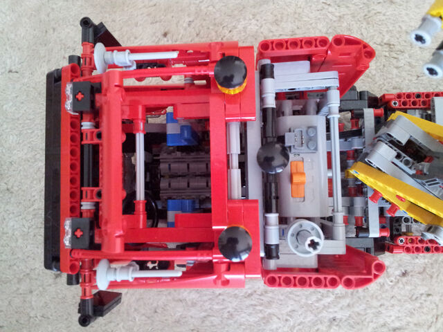 File:8258-details14.jpg