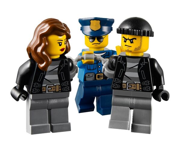 File:60042-minifigures.jpg