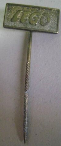 File:LEGO pin 3.jpg
