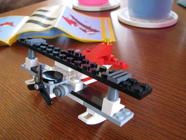 File:4918-biplane.jpg