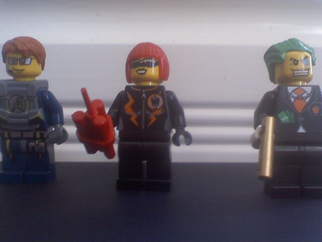 File:8968 figs.jpg