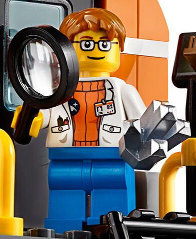 File:60062 Scientist.jpg