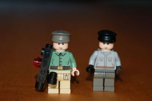 File:Nazi Bazooka Troopers.jpg