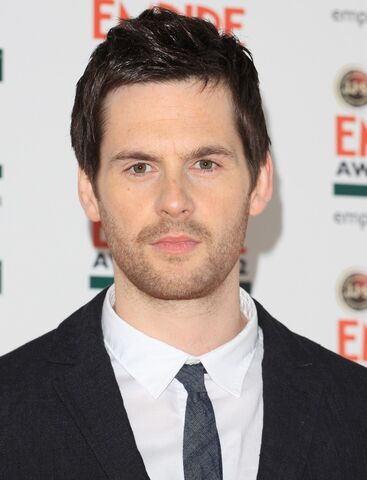 File:Tom Riley.jpg