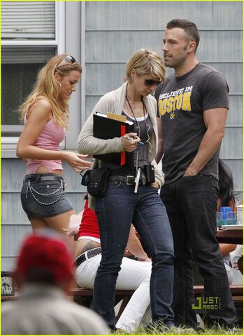 File:Blake-lively-backyard-bbq-07.jpg