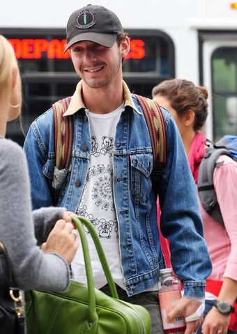 File:Shia-labeouf-levis.jpeg