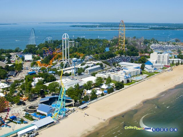 File:Cedar-Point-44445091312.jpeg