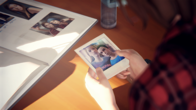 File:LifeIsStrange 2015-05-26 12-04-18-54.png