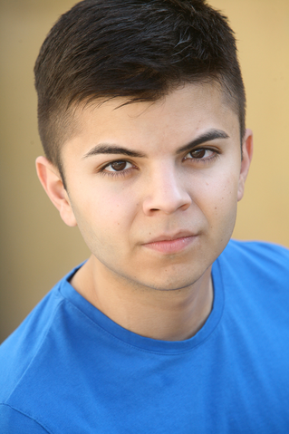 File:Carlos Luna.png