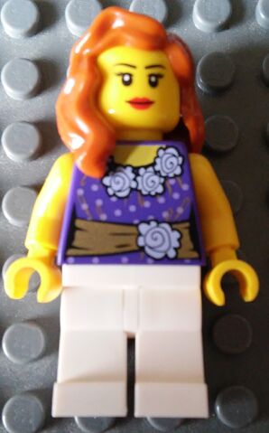 File:Julie Davis.jpg
