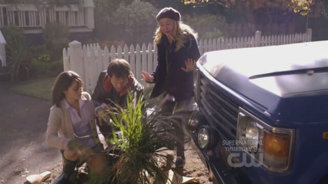 File:1x02.jpg