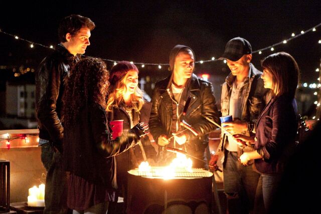 File:Hq 010es1x03.jpg