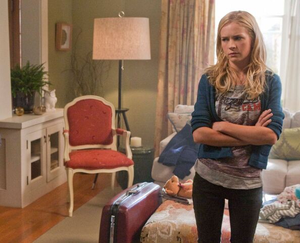 File:Hq 003es1x02.jpg