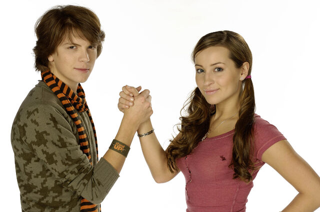 File:Life-With-Derek-life-with-derek-129484 1920 1275.jpg