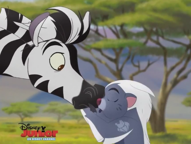 File:Kissmepundamilia.png