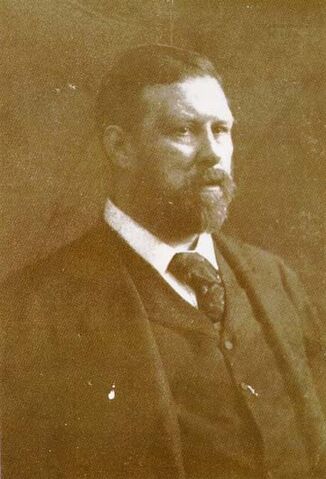 File:BramStoker.jpg