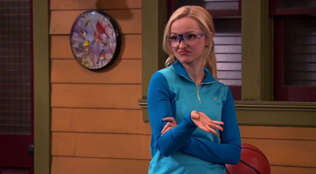 File:Maddie Seems Confused.png