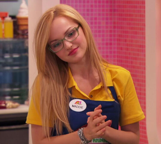 File:Maddie Rooney 2.jpg