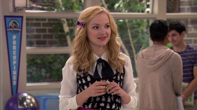 File:Dovecamerononline livmaddie 0021.jpg