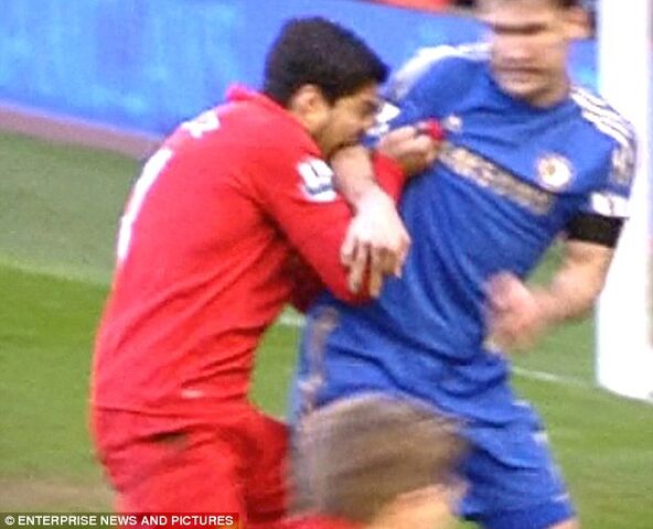 File:Suarez-ivanovic.jpg