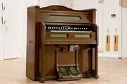 Harmonium.jpg