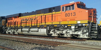 BNSF 8013