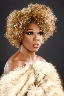 BeBe-Zahara-Benet-rupauls-drag-race-19894364-500-750