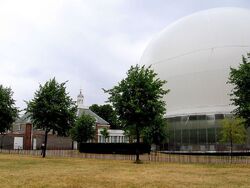 Serpentinegallerywithdome