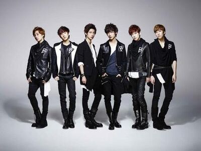 BOYFRIEND2.jpg