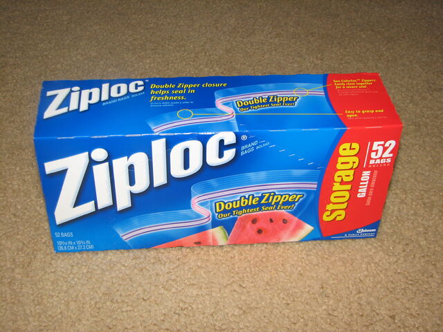 File:Gallon Ziploc box.jpg