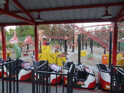 Road Runner Express - Six Flags Magic Mountain