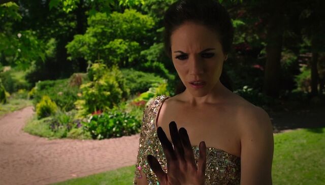 File:Bo touched Nyx-Iris (508).jpg